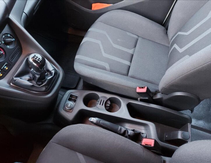 Ford Transit Connect 36