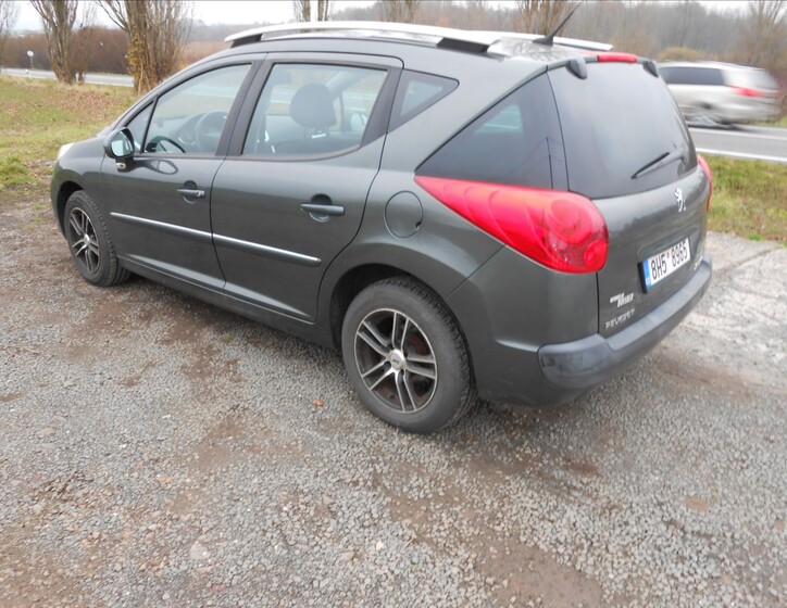 Peugeot 207 12