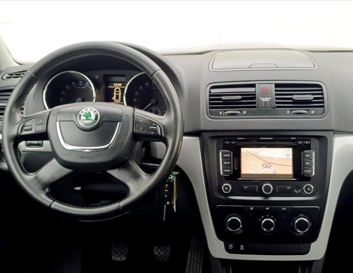 Škoda Yeti SUV / Terénní 1,6 l 77 kw