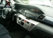 Honda FR-V Kombi 2,2 l 103 kw