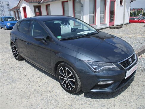 Seat Leon Hatchback 1,5 l 96 kw