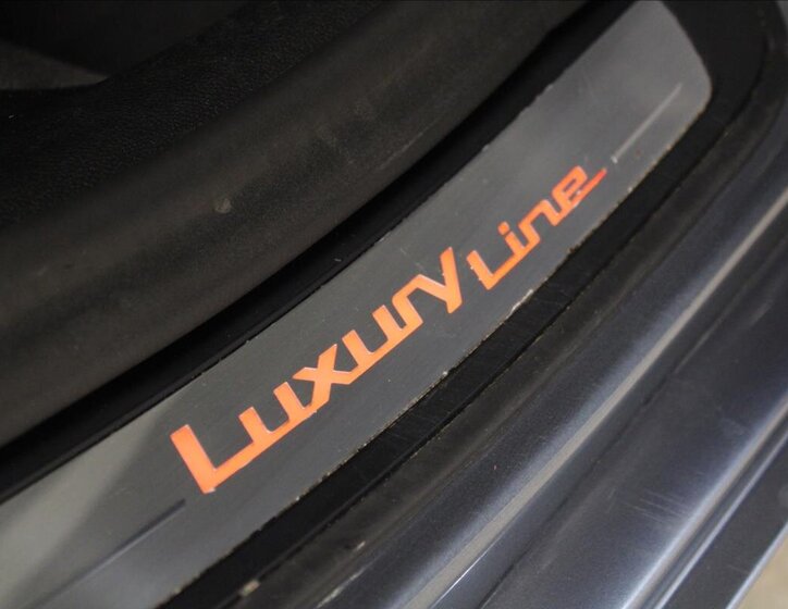 BMW Řada 5 Kombi 2,0 l 140 kw