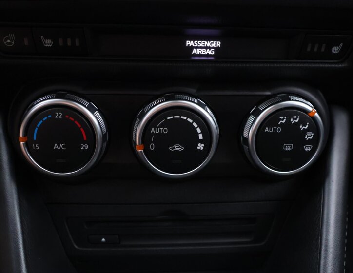 Mazda CX-3 SUV 2,0 l 89 kw