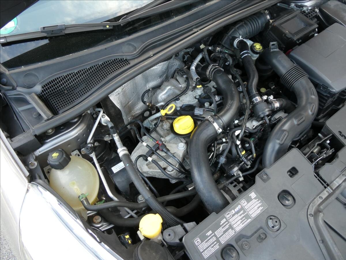 Renault Clio Hatchback 898,0 66 kw