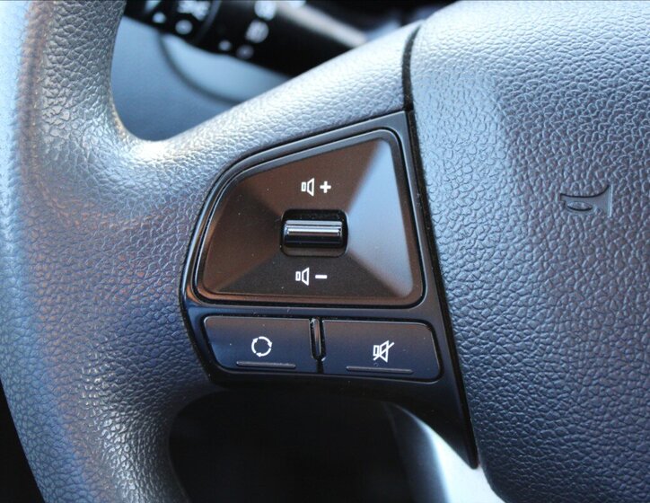 KIA Rio Hatchback 1,4 l 80 kw