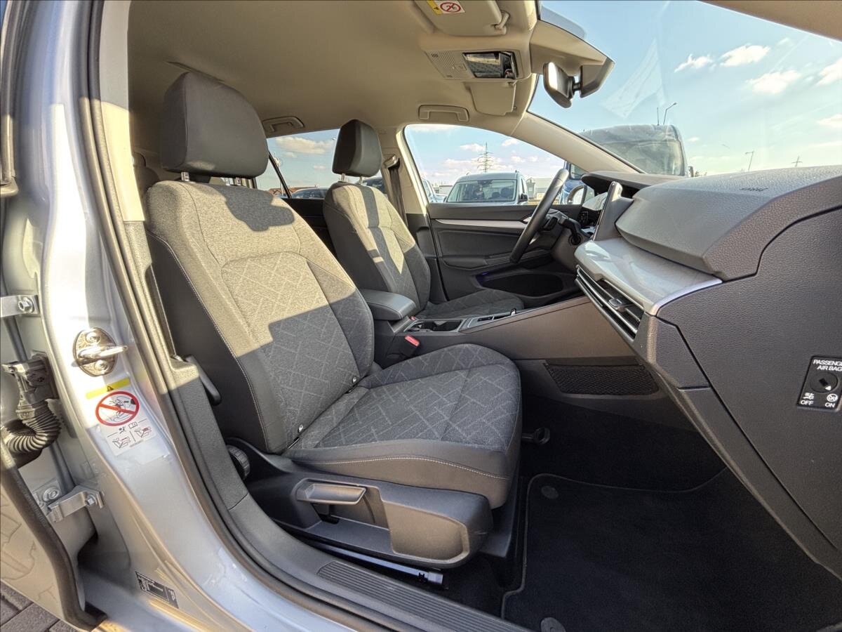 Volkswagen Golf Kombi 1,5 l 110 kw