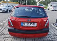 KIA Rio 5