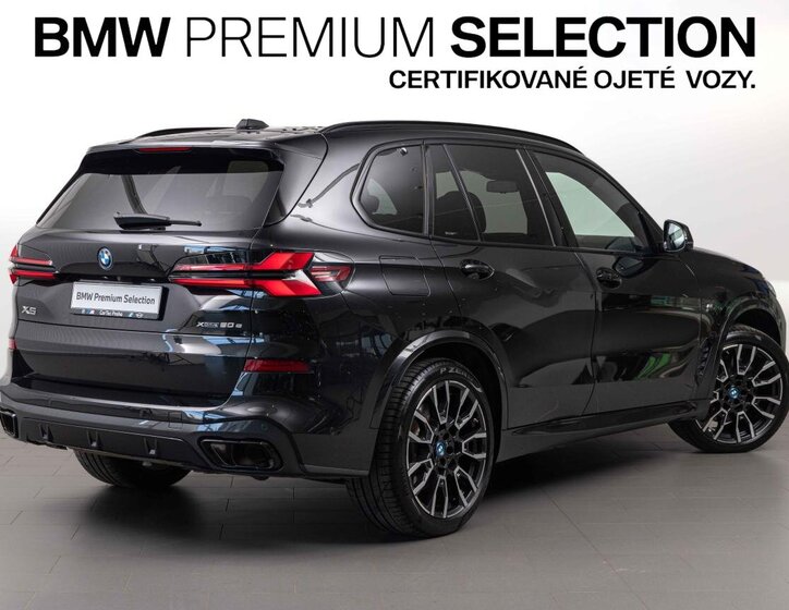 BMW X5 SUV / Terénní 3,0 l 360 kw