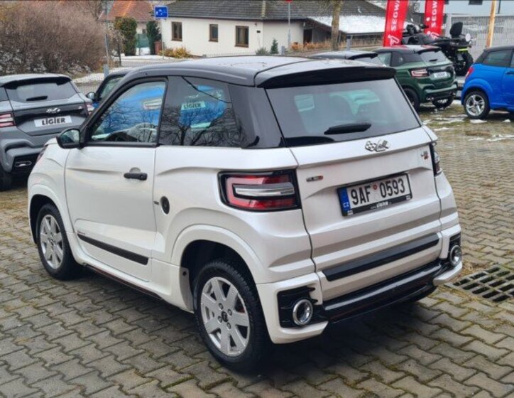 Ligier JS 60 Hatchback 478,0 6 kw