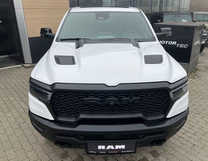 Dodge RAM Pick-up 3,0 l 313 kw