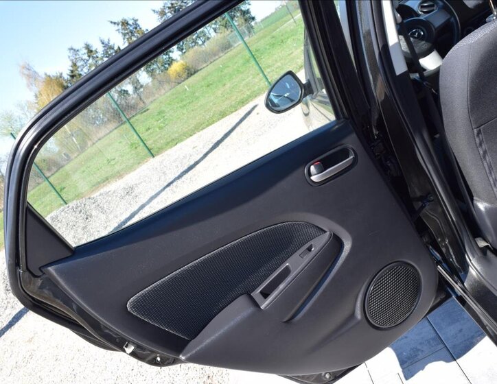 Mazda 2 Hatchback 1,3 l 55 kw