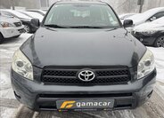 Toyota RAV4 SUV 2,2 l 100 kw