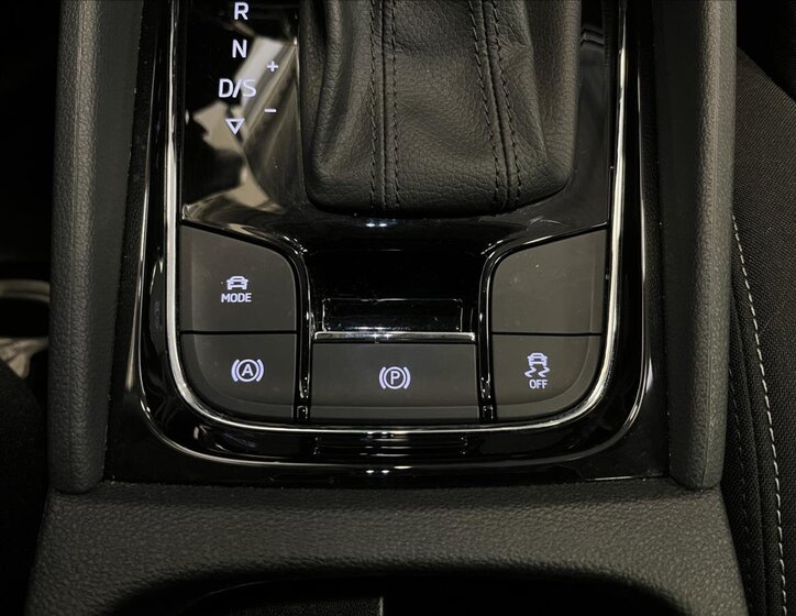 Škoda Karoq SUV 2,0 l 85 kw