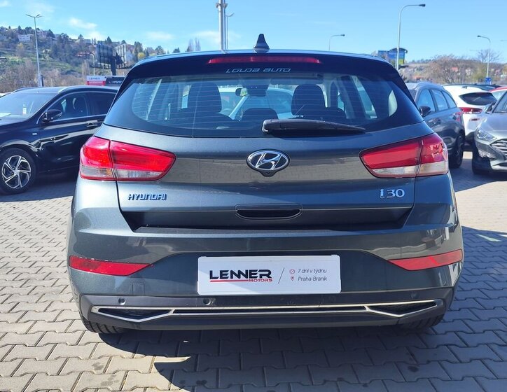 Hyundai i30 Hatchback 1,5 l 81 kw