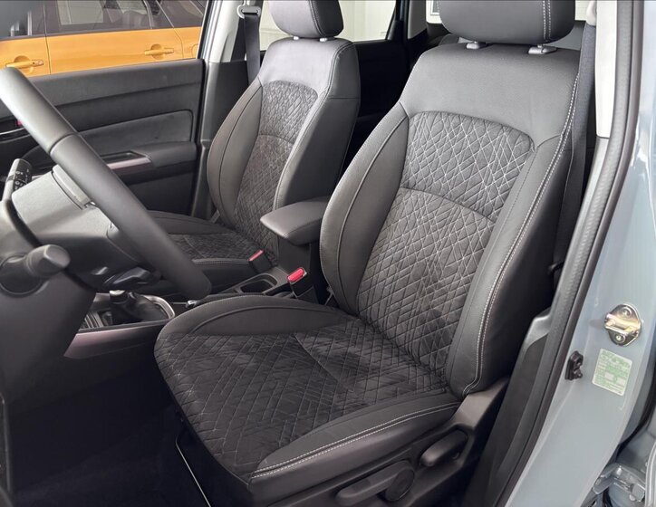 Suzuki Vitara SUV / Terénní 1,4 l 81 kw