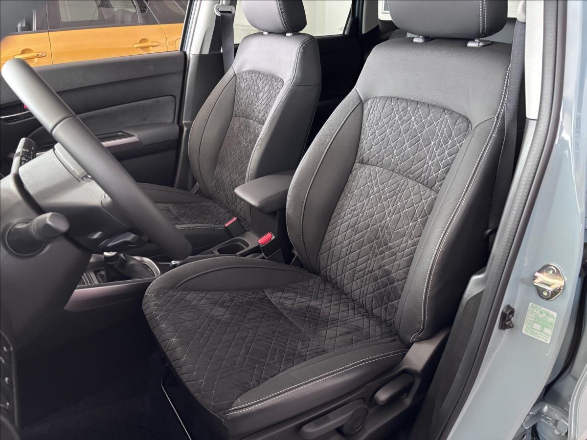 Suzuki Vitara SUV / Terénní 1,4 l 81 kw