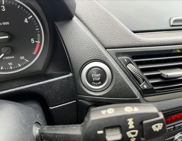 BMW X1 Kombi 2,0 l 105 kw