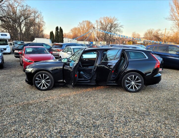 Volvo V60 Kombi 2,0 l 251 kw