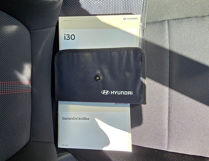 Hyundai i30 Hatchback 1,5 l 103 kw