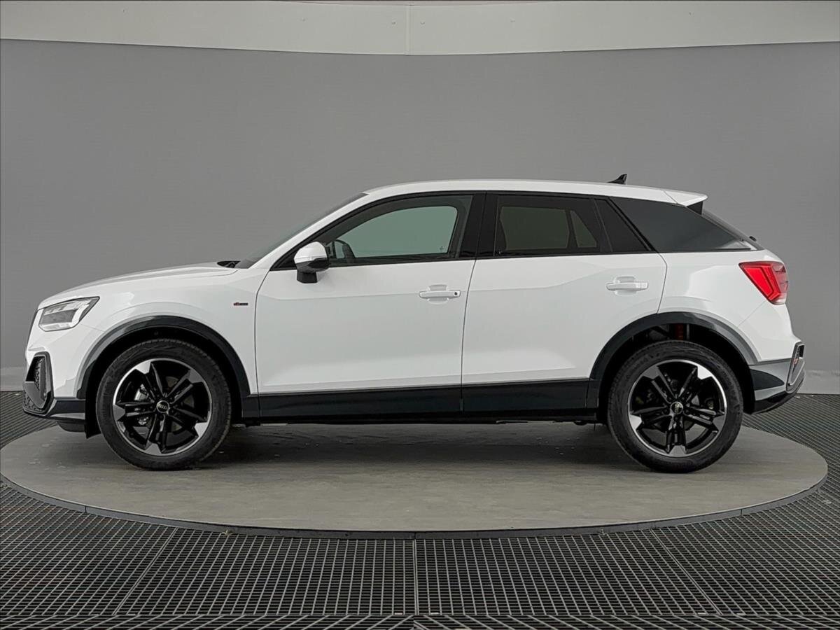 Audi Q2 SUV / Terénní 1,5 l 110 kw