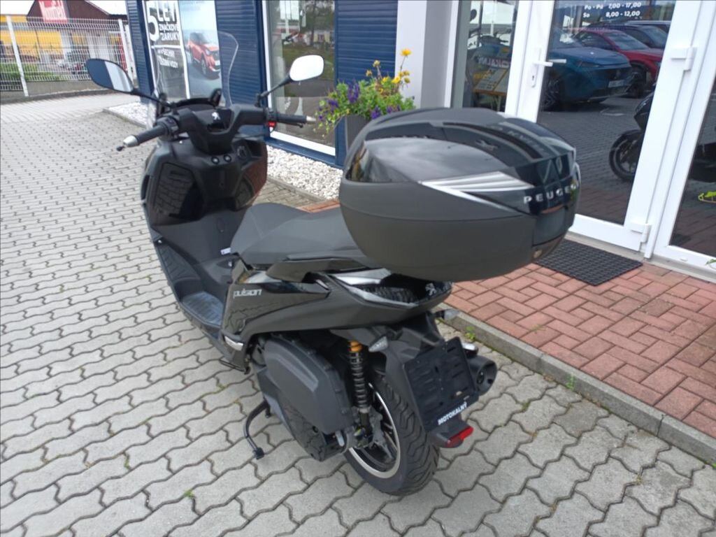 Peugeot Ostatní Ostatní 125,0 11 kw