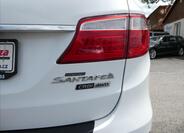 Hyundai Grand Santa Fe 10