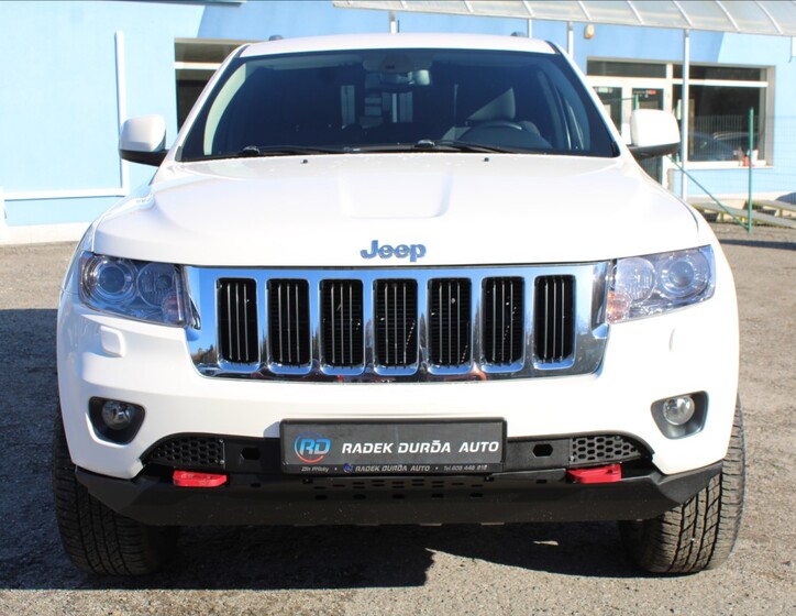 Jeep Grand Cherokee 2