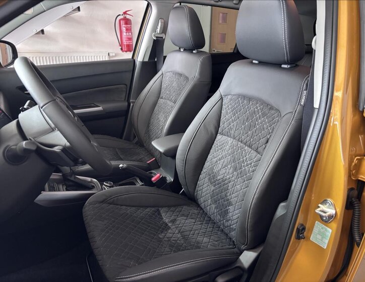 Suzuki Vitara SUV / Terénní 1,4 l 81 kw