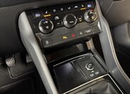 Škoda Karoq SUV / Terénní 1,5 l 110 kw