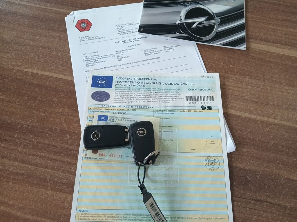 Opel Insignia Kombi 2,0 l 96 kw