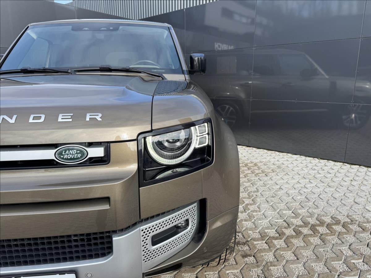 Land Rover Defender SUV 3,0 l 183 kw