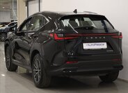 Lexus NX 350h SUV / Terénní 2,5 l 179 kw