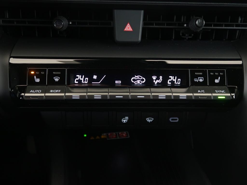 Toyota C-HR SUV 1,8 l 72 kw