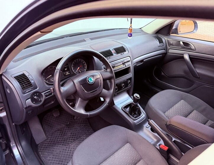 Škoda Octavia 13