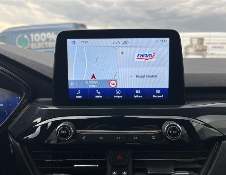 Ford Kuga SUV / Terénní 2,0 l 140 kw