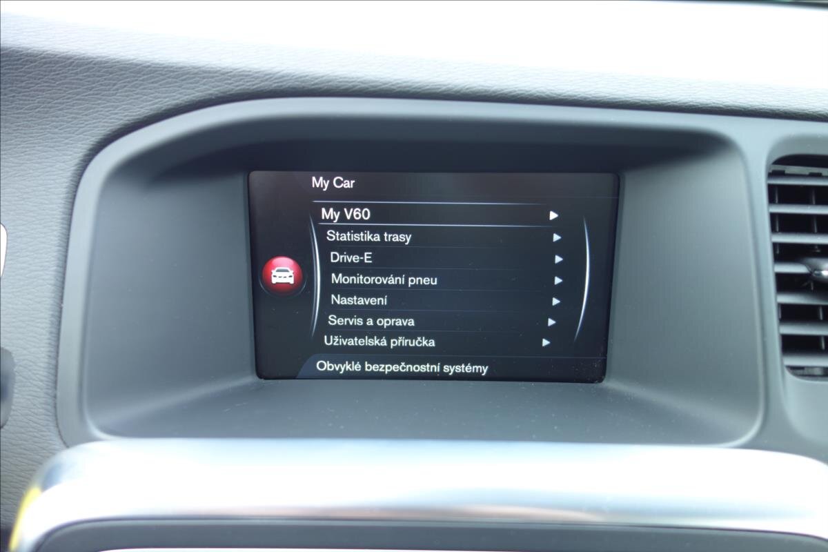 Volvo V60 Kombi 2,0 l 133 kw