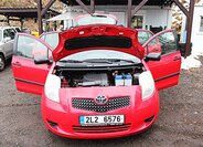Toyota Yaris Hatchback 998,0 51 kw