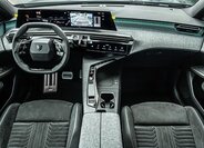 Peugeot 5008 SUV / Terénní 1,2 l 107 kw