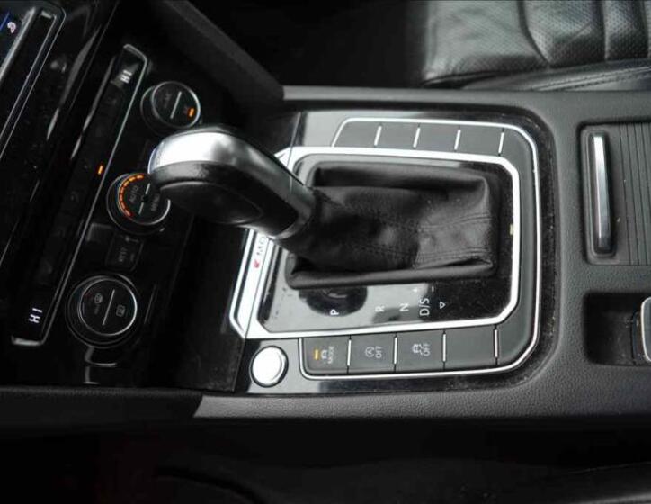 Volkswagen Passat CC 17