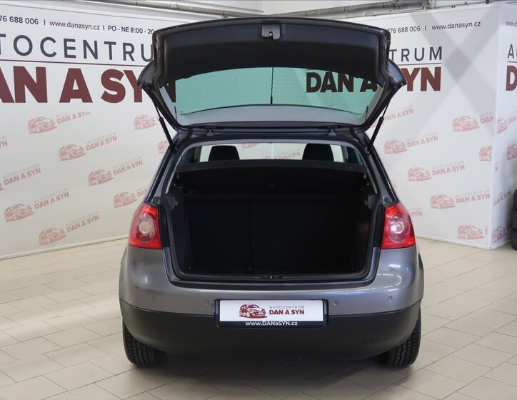 Volkswagen Golf Hatchback 1,4 l 59 kw