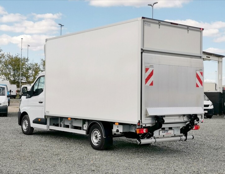 Renault Master 4
