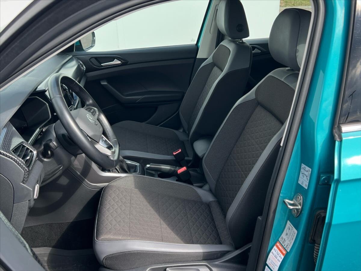 Volkswagen T-Cross Kombi 1,5 l 110 kw