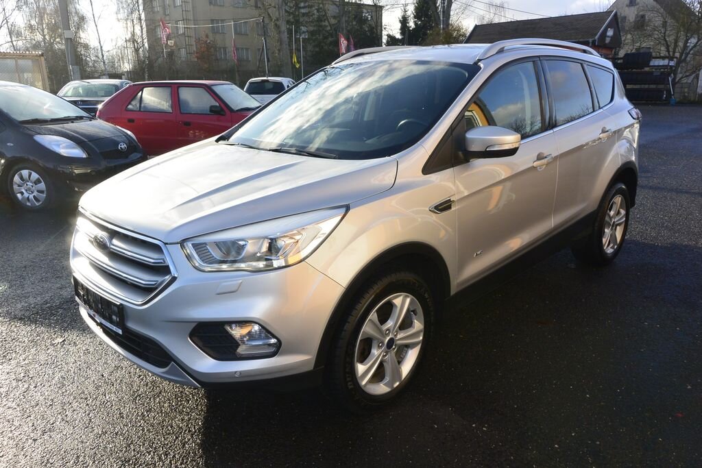 Ford Kuga SUV 2,0 l 110 kw