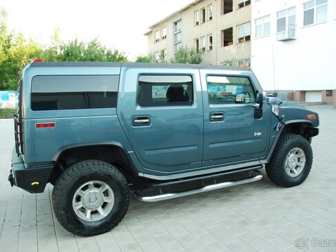 Hummer H2 SUV / Terénní 6,0 l 232 kw
