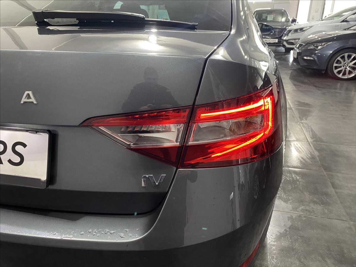Škoda Superb Sedan 1,4 l 115 kw