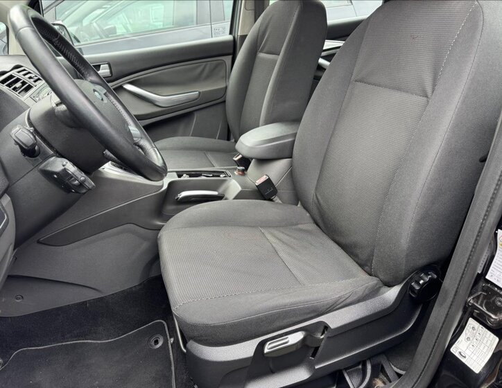 Ford C-MAX MPV 2,0 l 107 kw