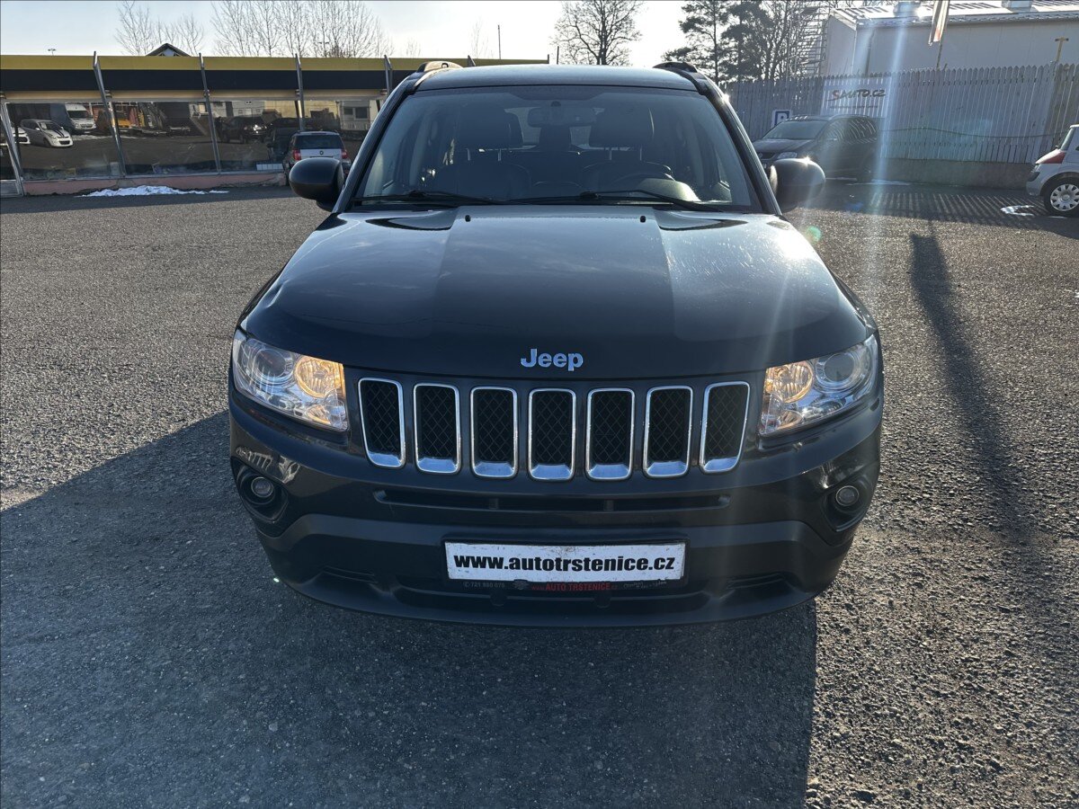 Jeep Compass SUV 2,1 l 120 kw