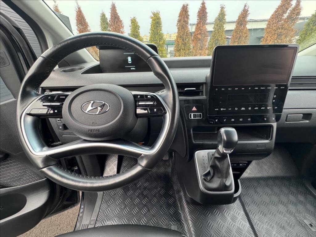 Hyundai Staria VAN / Minibus 2,2 l 130 kw