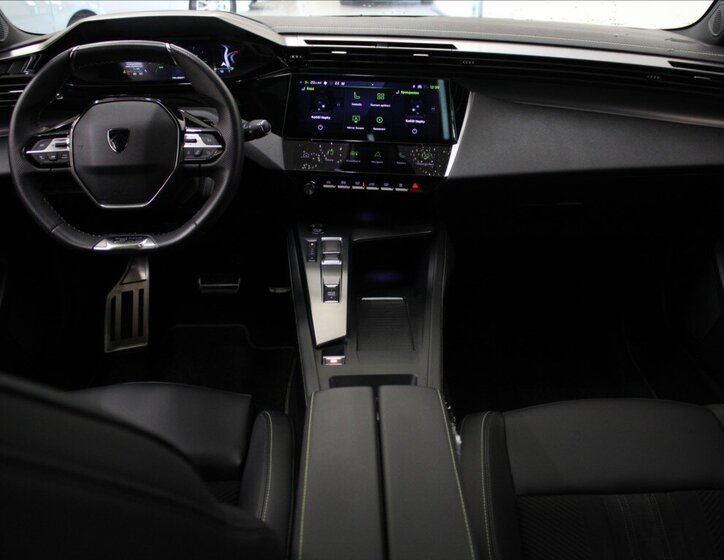 Peugeot 308 Kombi 1,2 l 96 kw