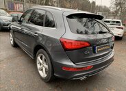 Audi Q5 SUV 2,0 l 140 kw